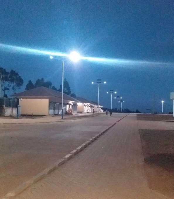 商河县非洲科特迪瓦太阳能路灯工程